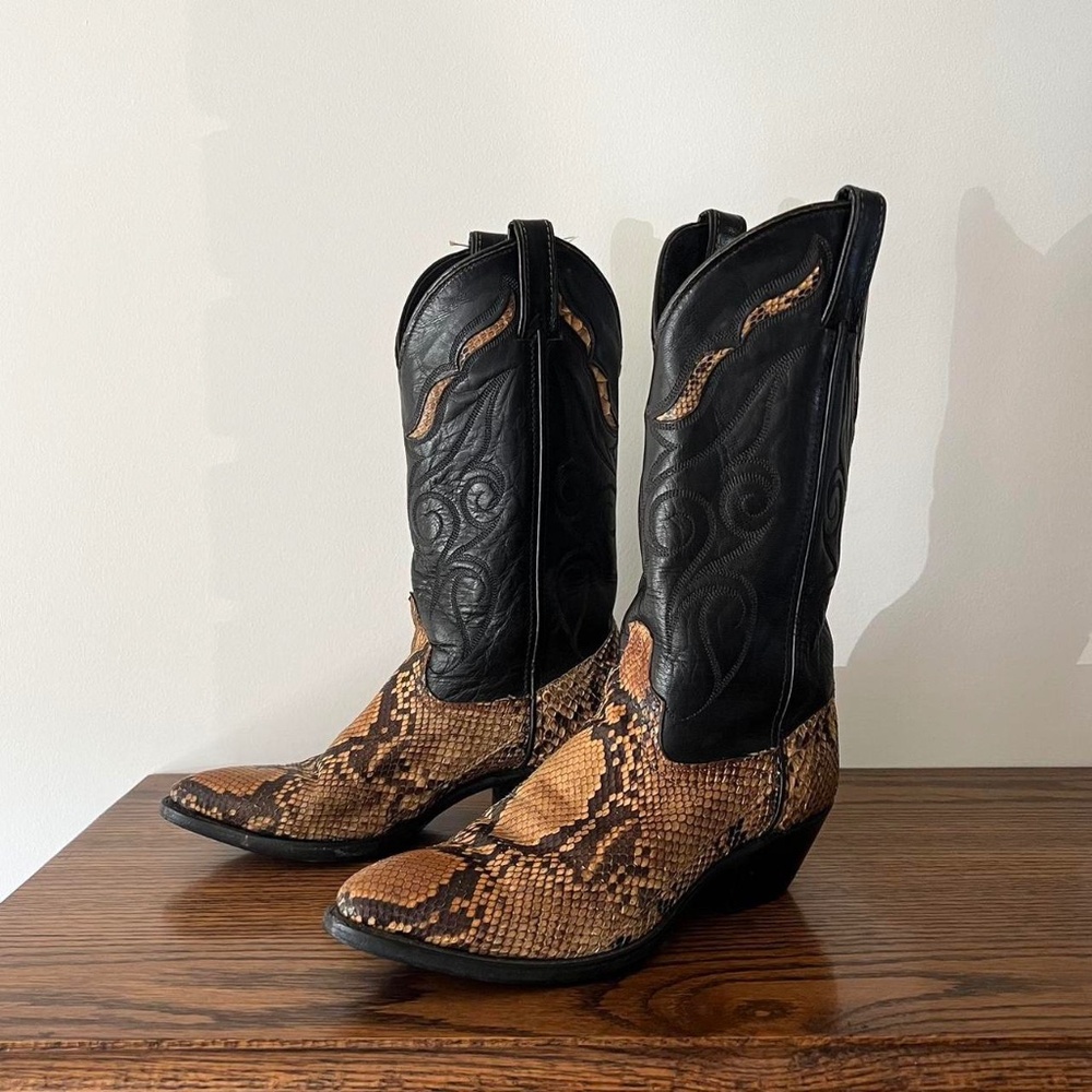 vintage Code West snakeskin & leather cowboy boots 🍒